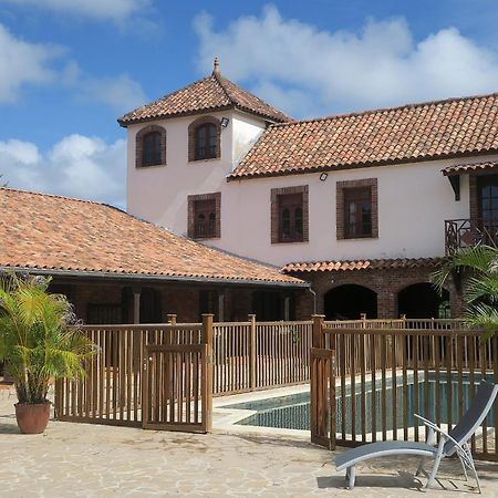 Domaine Du Chateau Ле-Труаз-Иле Экстерьер фото